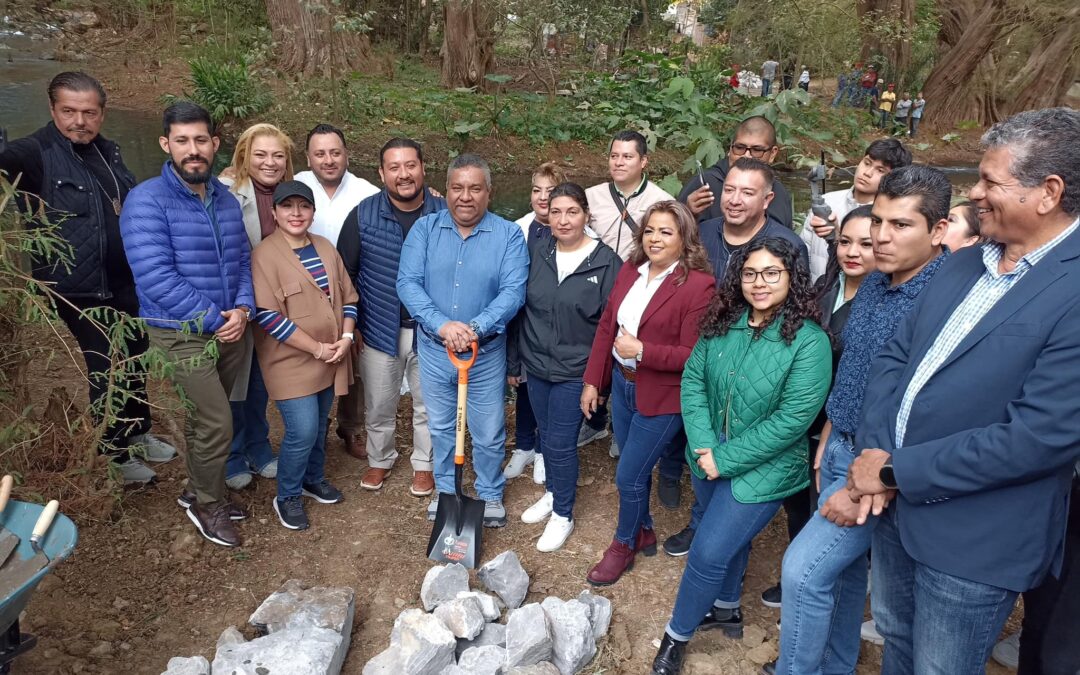 Ponen primera piedra del proyecto de rehabilitación y restauración de la “Ciudad de los Ahuehuetes”