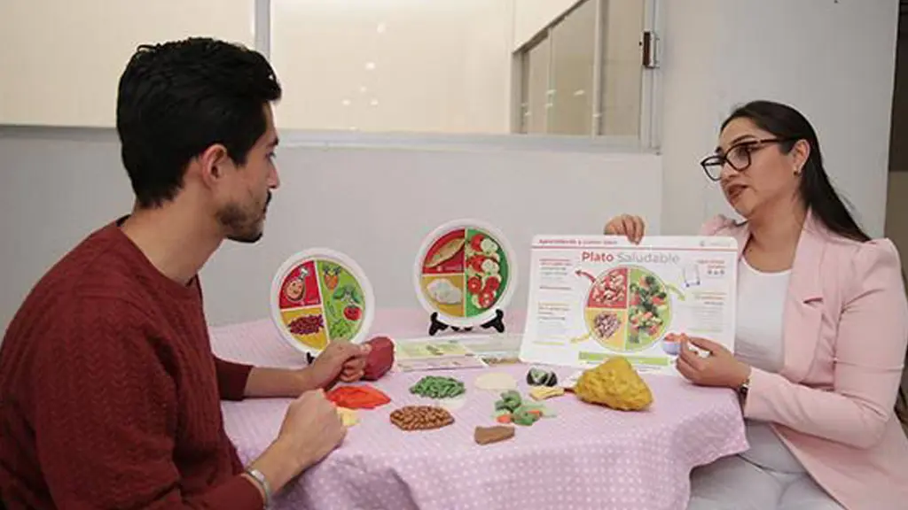Advierte IMSS Veracruz Sur sobre dietas mágicas para perder peso