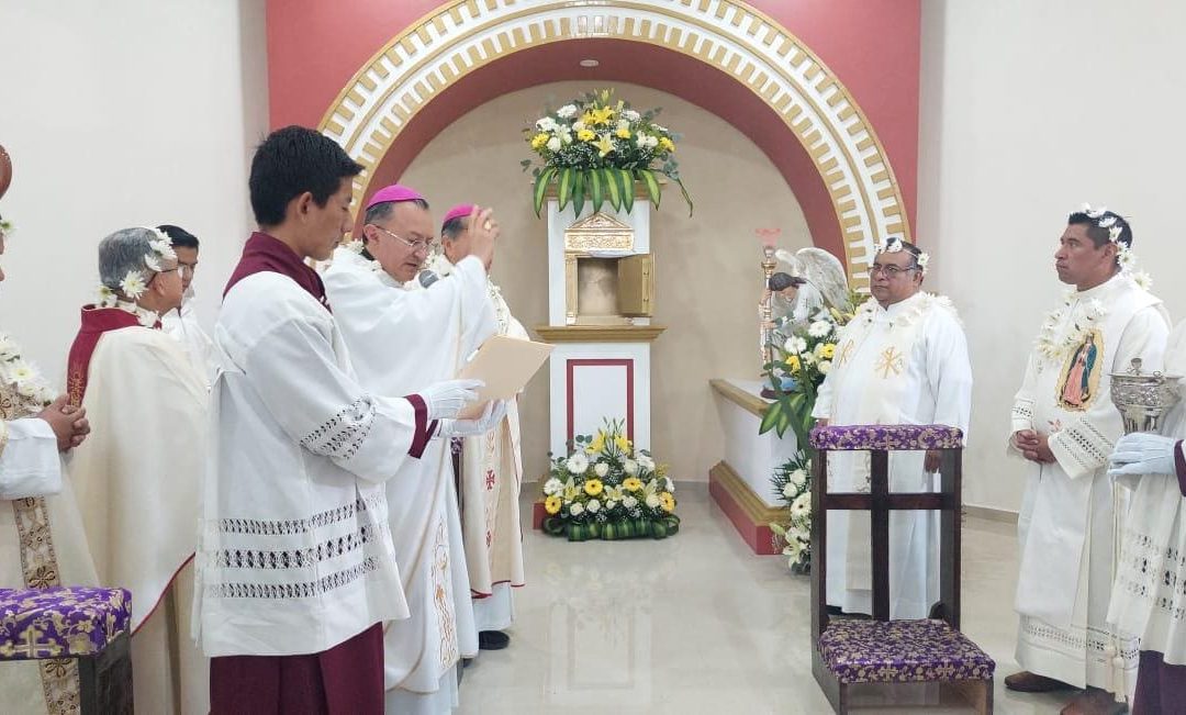 Nuncio de México llama a secuestradores a la conversión