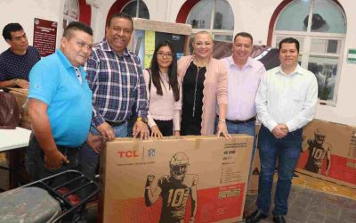 Premian a 10 contribuyentes de Mendoza por pago puntual del predial