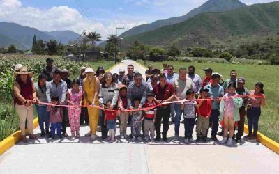 Nueva calle pavimentada mejora vida en Ejido La Cuesta