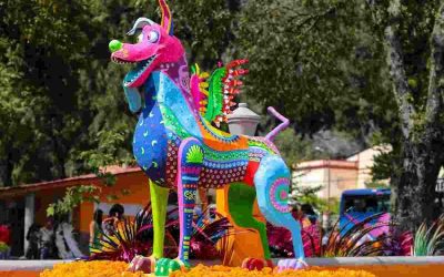 Sorprendente Desfile “De un Jalón Pa´l Panteón” en Orizaba