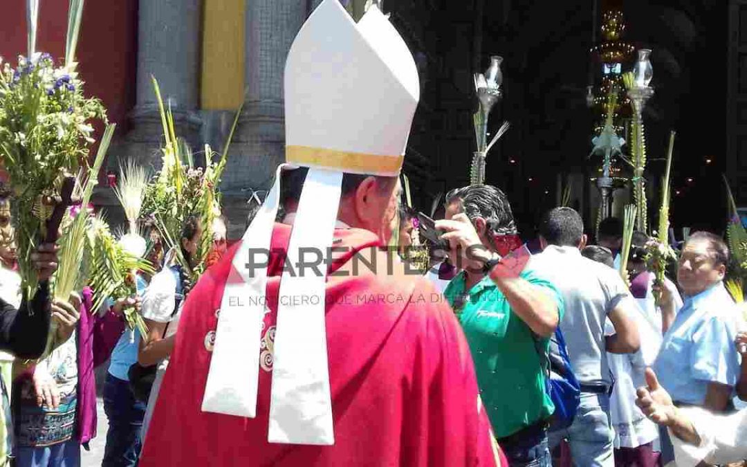 Fieles de Orizaba mantienen viva la fe durante la Semana Santa