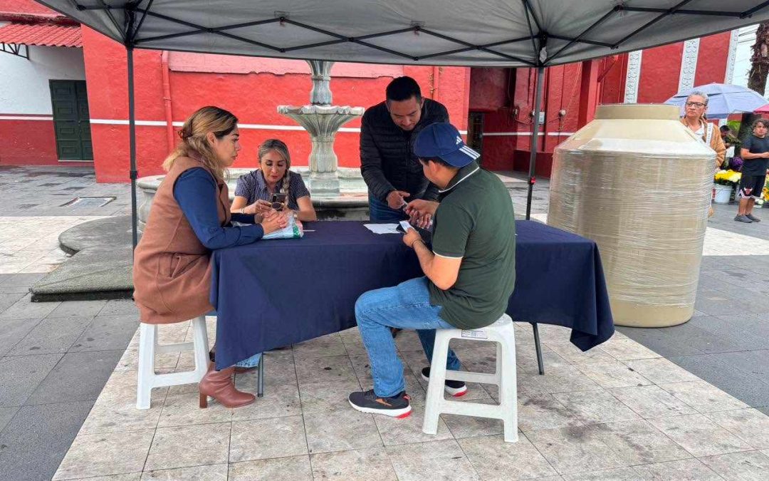 Facilitan acceso a tinacos a bajo costo para familias de Orizaba