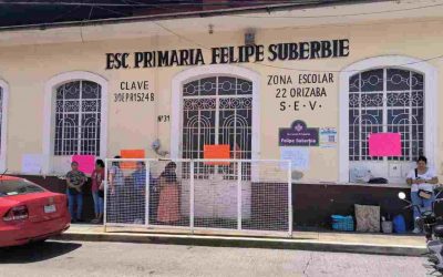 Sin acuerdos en la Primaria “Felipe Suberbié”, continúa la toma del plantel