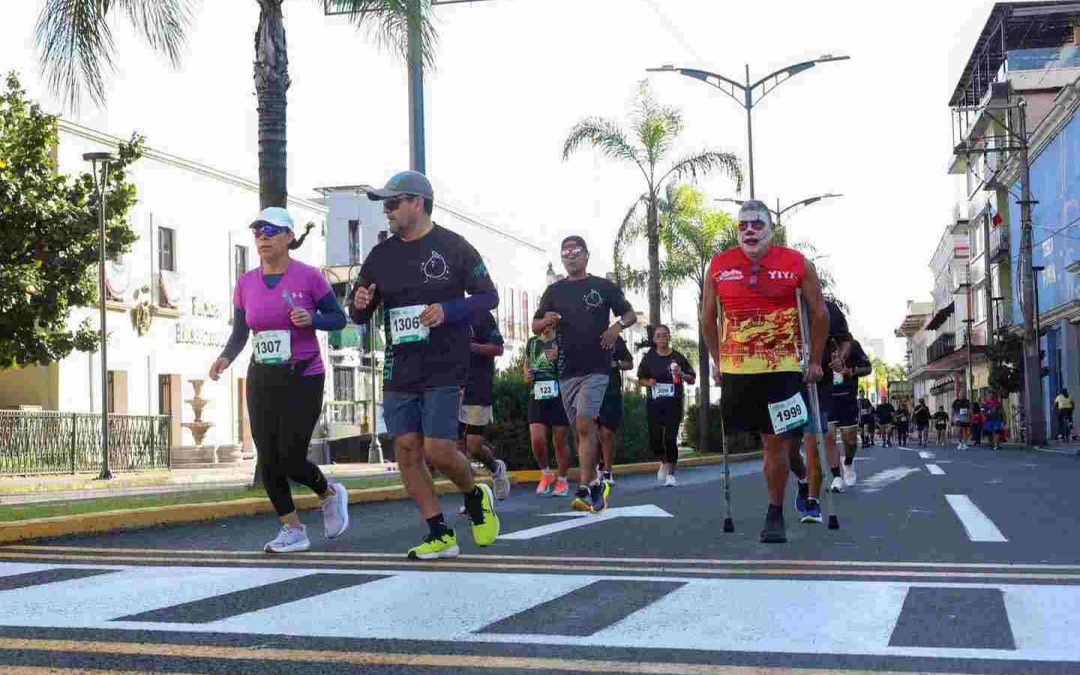 La Carrera Internacional de Orizaba reúne a familias, corredores y solidaridad