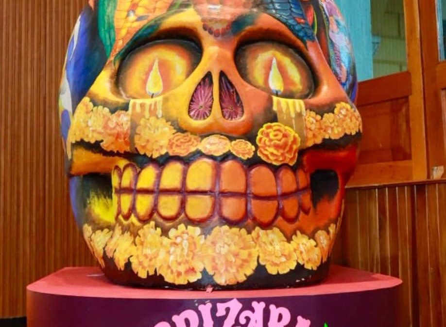 Con catrina monumental, desfile, calaveras y altar; Orizaba se prepara para celebrar el Día de Muertos